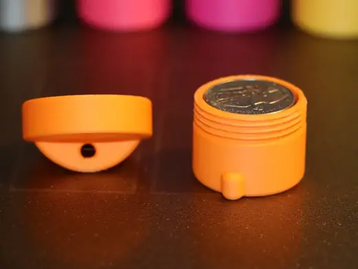 3 Dollar Quarter Tube Keychain