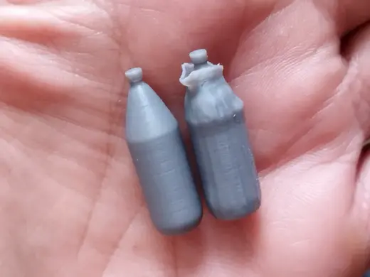 40oz Beer Bottles - 1:10 Scale Model Precision