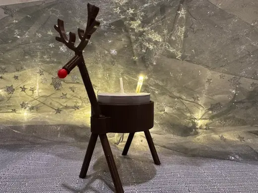 3D-printed reindeer tealight holder