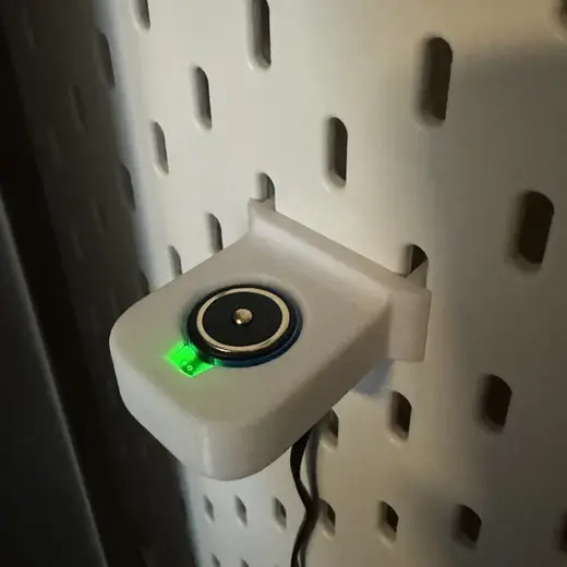 Olight MCC holder for Ikea Skadis