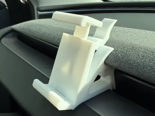 Tesla Model 3 Highland(24) Dashboard Phone Holder
