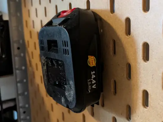 Bosch 14.4V Battery Hanger for IKEA Skådis