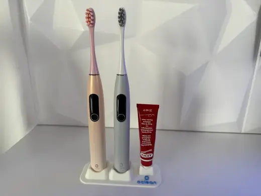 Small Oclean Travel Stand