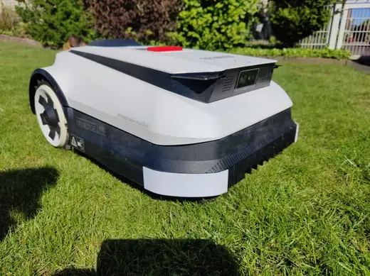 Ecovacs Goat A1600 Bumper Protection