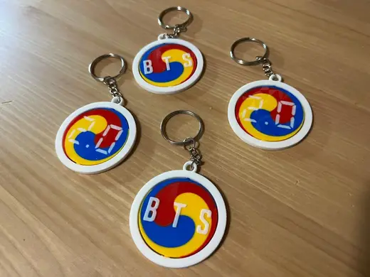 Keychain BTS 2.0 Arirang 2.0 Taegeuk Tricolor