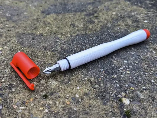 Pencil Style Bit Driver for 5 Bits