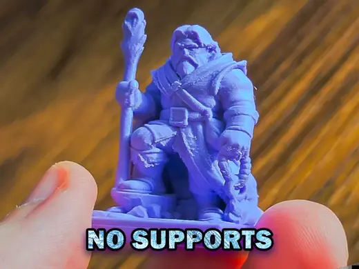 Supportless Wizard w. Glass Staff - DnD miniature