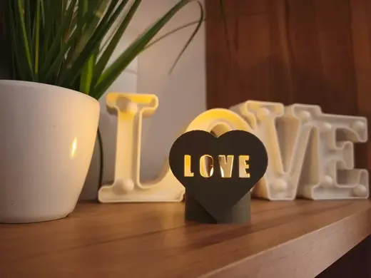 Custom Love Heart – Anpassbares Herz-Teelicht