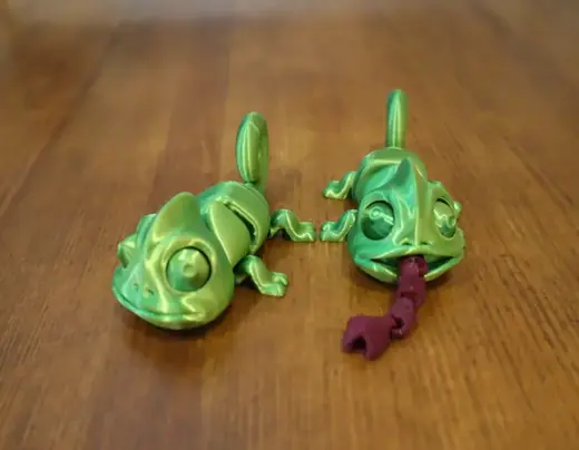 PRINT-IN-PLACE CHAMELEON (WITH MOVING EYES)
