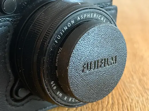 Lens-cap xf 23mm f2.8