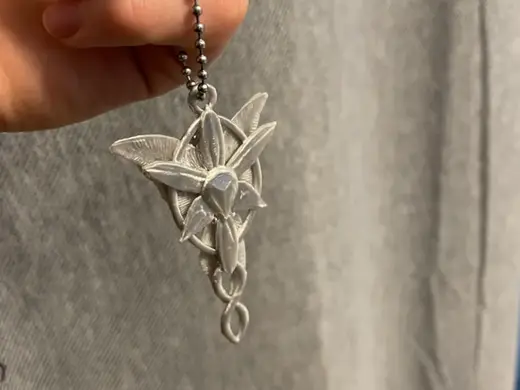 Arwen's necklace from The Lord of the Rings movies