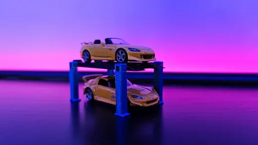 4 Post Storage Lift for Hotwheels / Mini GT Cars