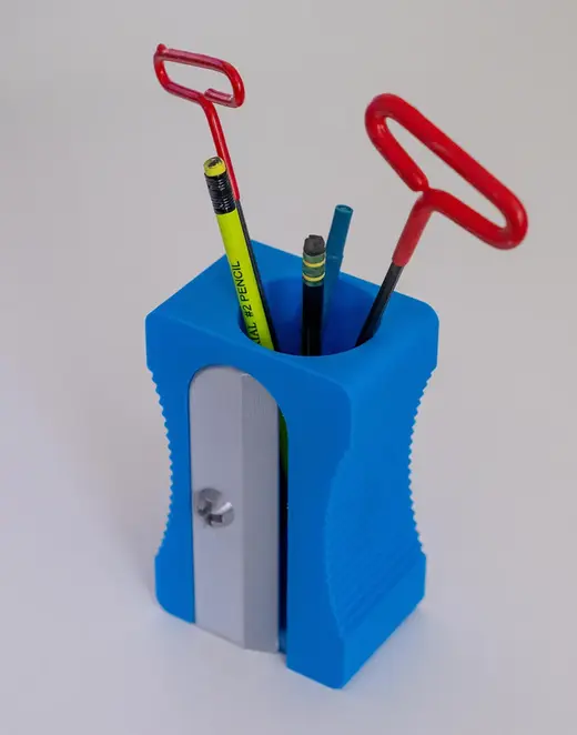 Pencil sharpener desktop pen cup