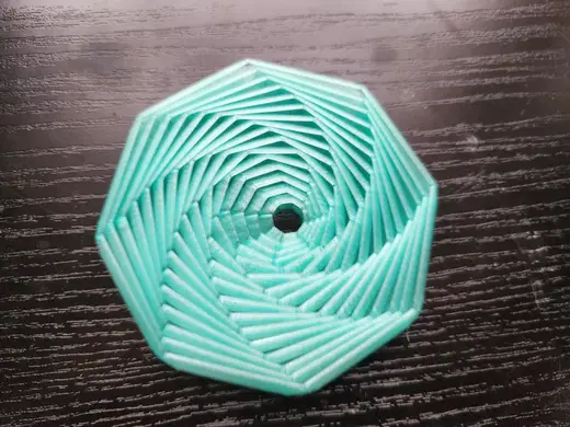 16 Ring Octagon Fidget Toy