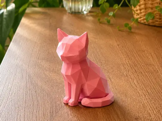 Elegant Low Poly Cat - modern minimalist figurine