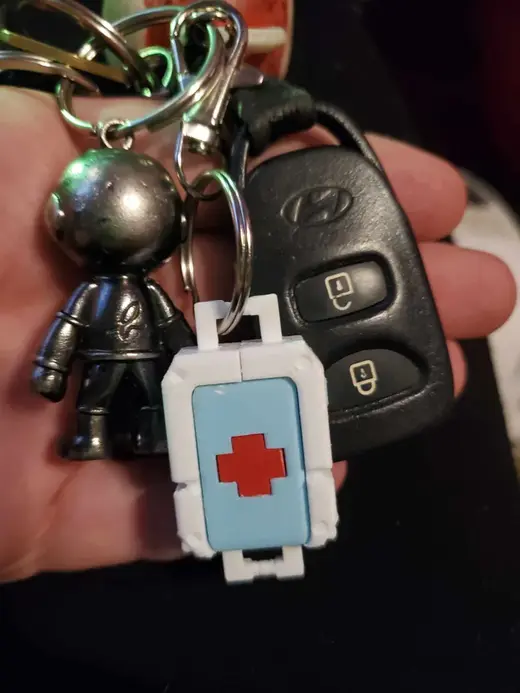Overwatch Healthpack keychain