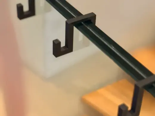 Small hook for 17mm glass / wood fence