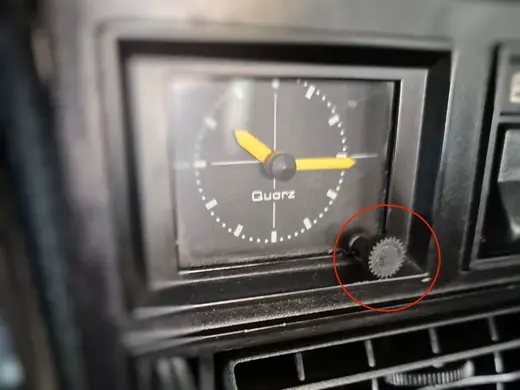 Opel Stellknopf kleine Uhr 17 42 087