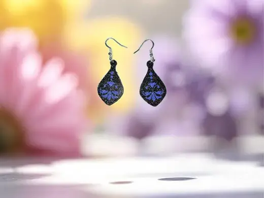 Flower drop earrings