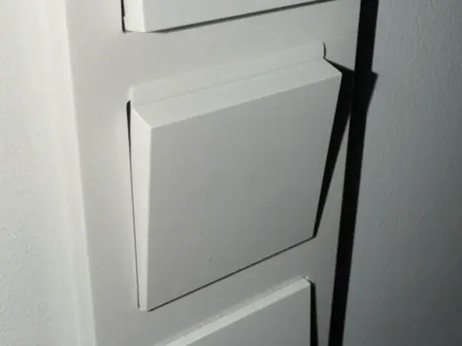 Einfacher Lichtschalter Blocker