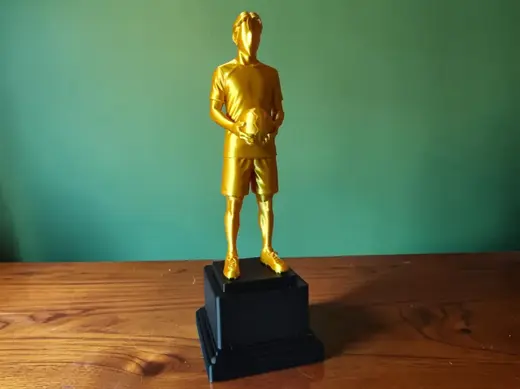 oscar footballer men statue