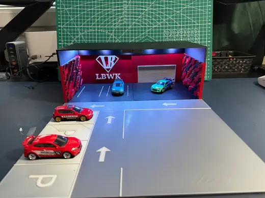 LBWK diamond garage for 1:64 scale cars Hotwheels