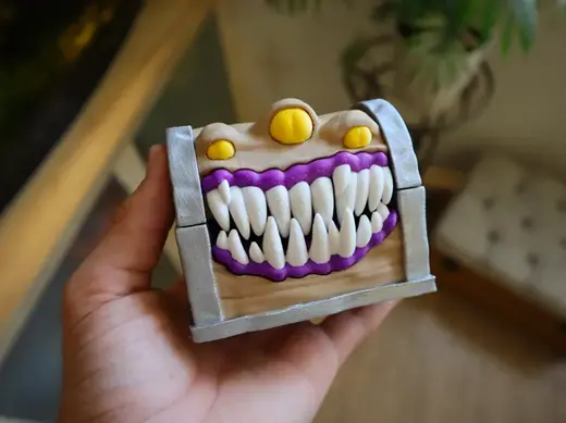 working mimic chest (with double bottom)