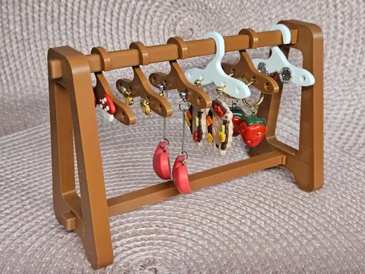 Earrings/Jewelry Hanger