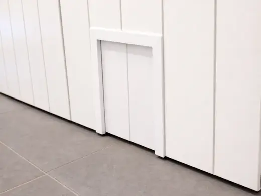 Swinging Cat Door