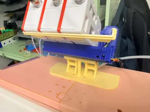 契合mini超紧凑封箱的开孔及强度提升