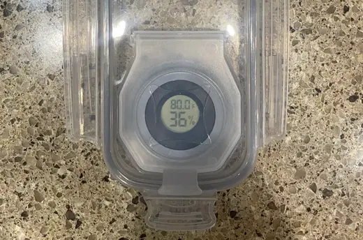 Cereal Box Round Hygrometer Lid Mount