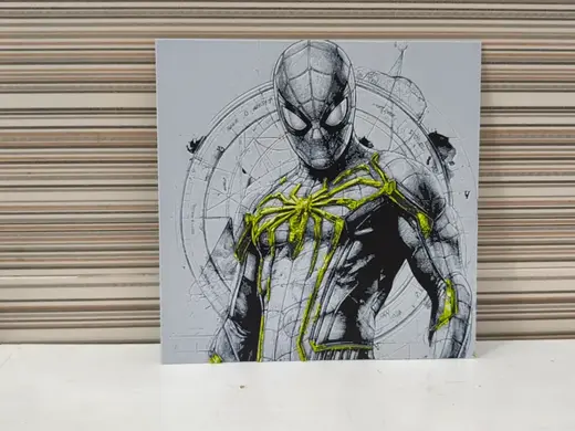 Hueforge Spiderman dorado