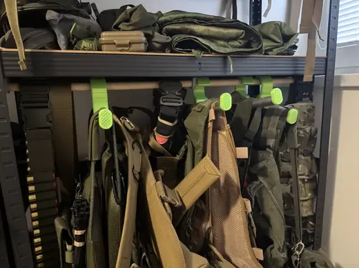 Airsoft Gear Hanger + Shelf holder