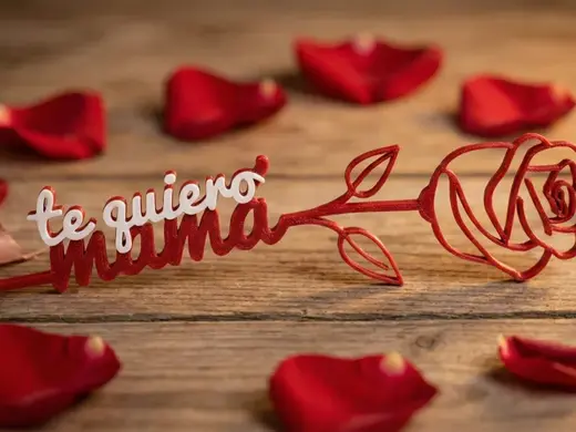 Rosa Decorativa "Te quiero mamá"