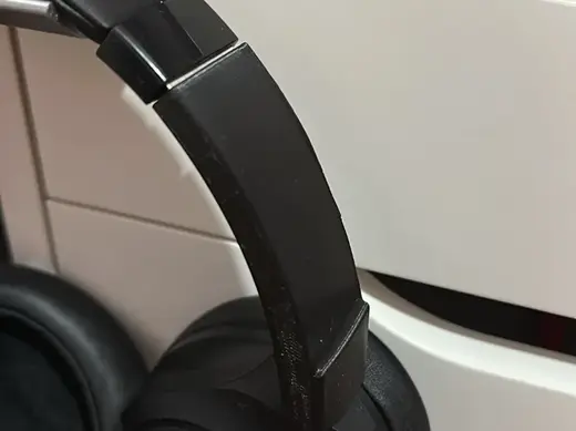 Soundcore Q20 HeadBand Sliding Mechanism