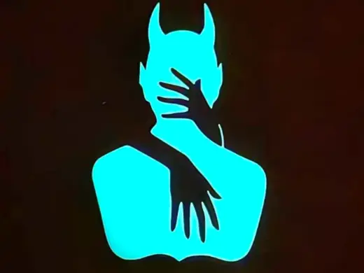 Devil kiss woman - glow in the dark