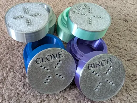 NACSW K9 Nosework Magnetic Vessels