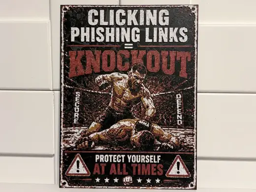 Cybersecurity Boxing/MMA Sign – Phishing Links