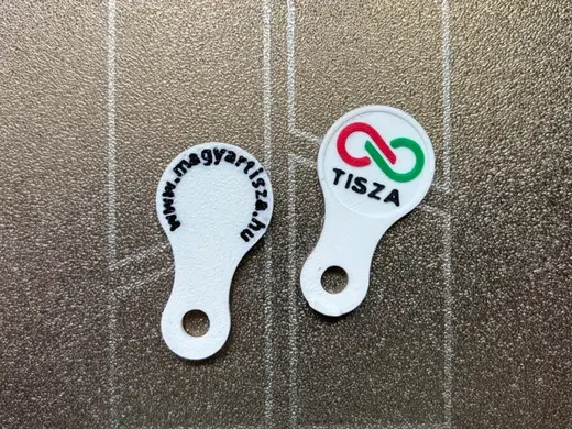 Tisza Keychain - The Hungarian Opposition Party