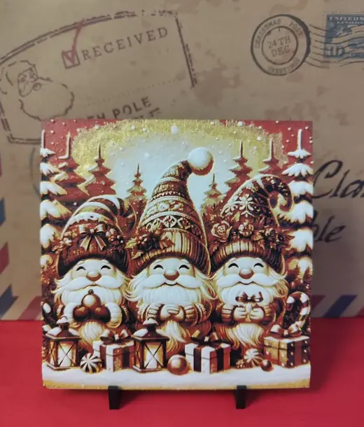 Christmas gnomes - HueForge