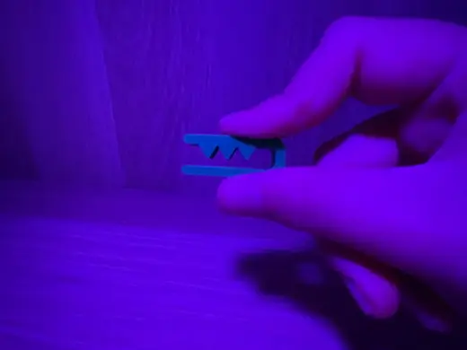 Tiny Bag Clip (2.5G, <12 Min)