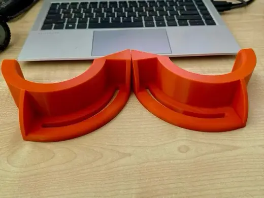 R82 Rabbit Up spare feet supports
