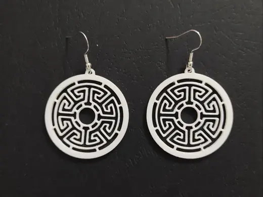 Labyrinth Whispers – Earrings