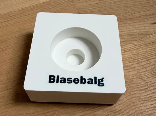 Gridfinity 2x2 Bin für Blasebalg Air Blower