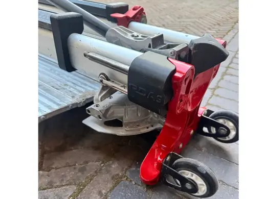Rubi TZ Tile Cutter Spare Scoring Wheel Holder