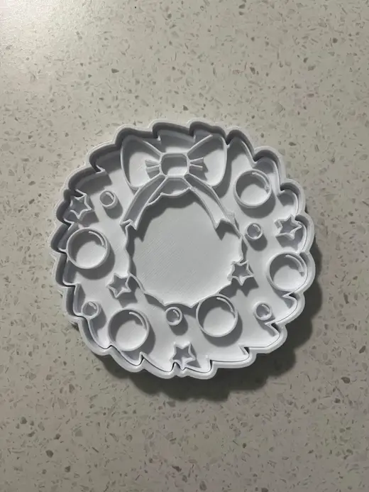 Christmas Wreath cookie cutter and stamp!