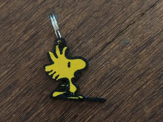 woodstock snoopy keychain