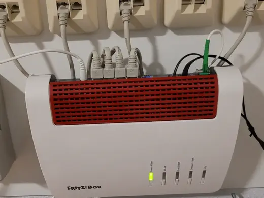 Wandhalter für Fritzbox 5590 / 7690