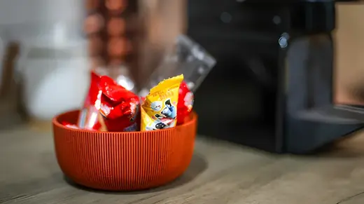 Bowl with spiral design for snacks