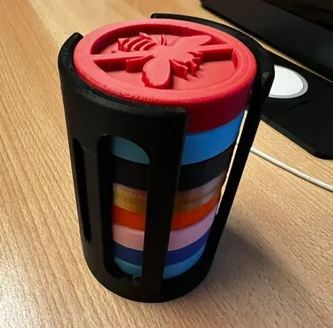 soda can. click-on lids